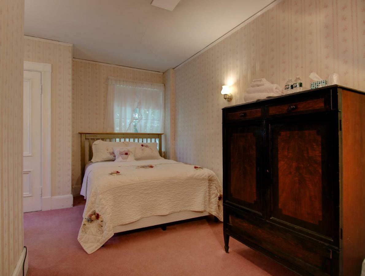 Old Corner Inn Manchester-by-The-Sea Esterno foto